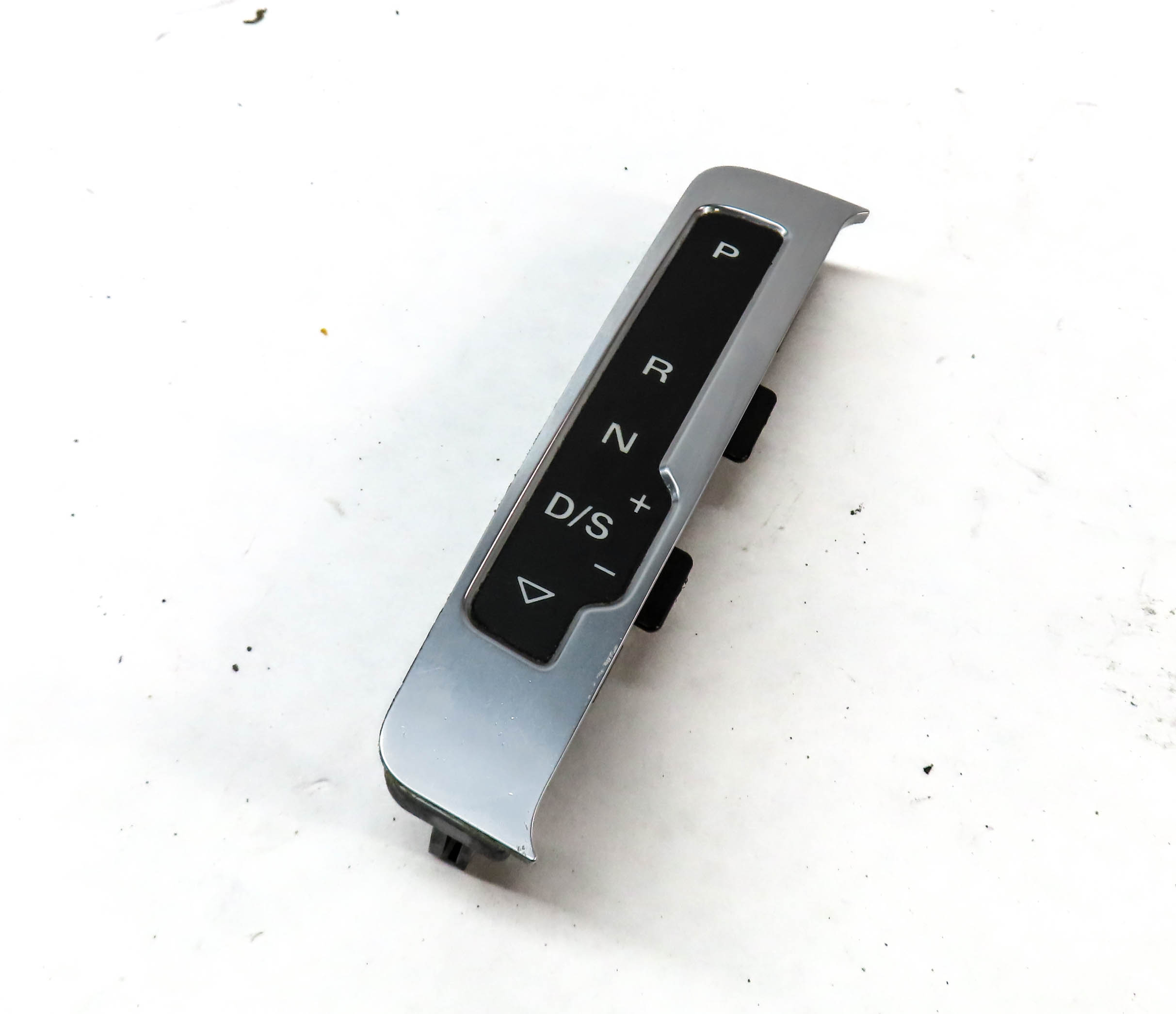 2014 AUDI Q5 (B8 8R) FRONT CENTER CONSOLE AUTOMATIC AUTO SHIFT SHIFTER INDICATOR — exact item pictured